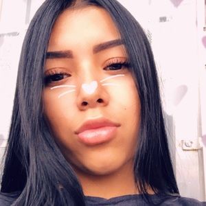 Meet your Posher, Paulina